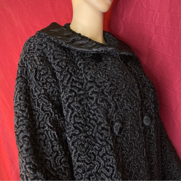 Vintage 1950’s The White House Curly Persian Lambs Wool Swing Coat Medium - Picture 9 of 12